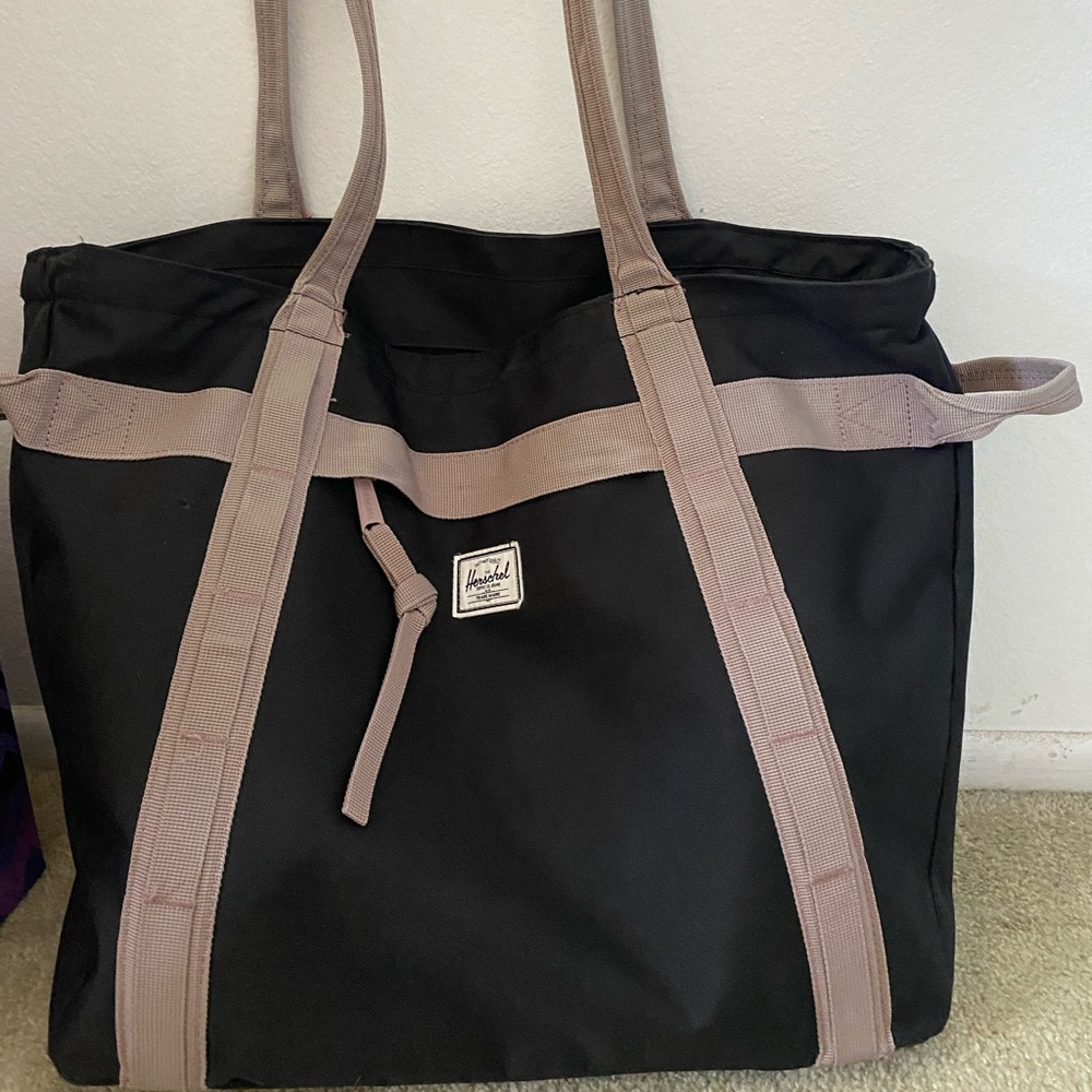 Herschel shoulder bag